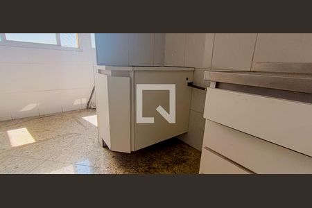 Apartamento à venda com 75m², 2 quartos e 1 vagaCozinha