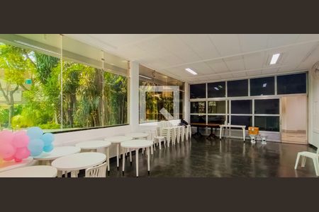 Apartamento à venda com 75m², 2 quartos e 1 vagaÁrea comum - Salão de Festas