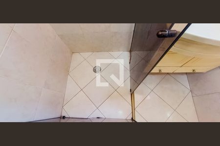 Apartamento à venda com 75m², 2 quartos e 1 vagaBanheiro Social