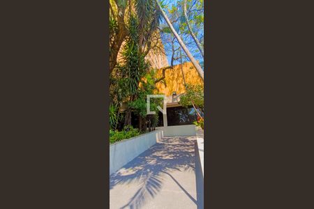 Apartamento à venda com 75m², 2 quartos e 1 vagaÁrea comum - Jardim