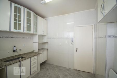 Apartamento à venda com 113m², 3 quartos e 1 vaga Apartamento à venda com 113m², 3 quartos e 1 vagaCozinha