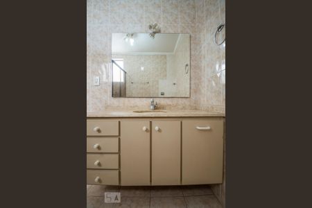 Apartamento à venda com 113m², 3 quartos e 1 vaga Apartamento à venda com 113m², 3 quartos e 1 vagaBanheiro