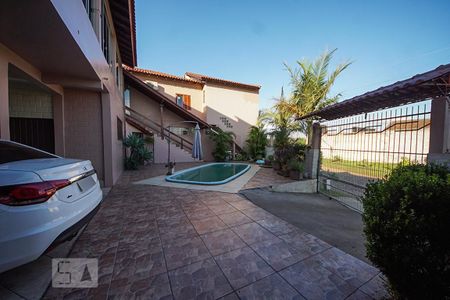 Casa à venda com 420m², 3 quartos e 3 vagasPátio