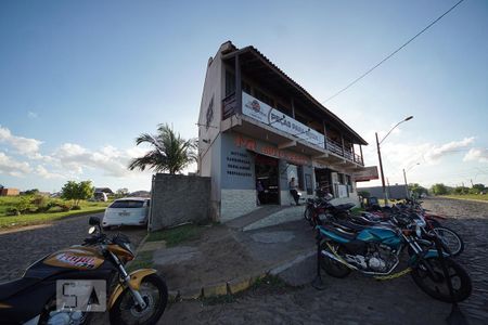 Casa à venda com 420m², 3 quartos e 3 vagasFachada