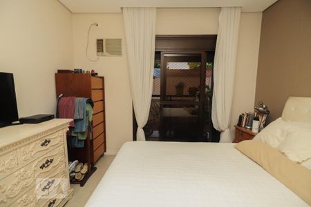 Apartamento à venda com 189m², 3 quartos e 3 vagas Apartamento à venda com 189m², 3 quartos e 3 vagasQuarto 3 - Suíte