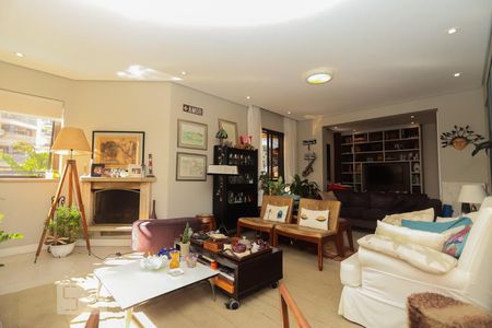 Apartamento à venda com 189m², 3 quartos e 3 vagas Apartamento à venda com 189m², 3 quartos e 3 vagasSala de Estar