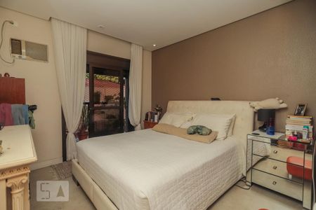 Apartamento à venda com 189m², 3 quartos e 3 vagas Apartamento à venda com 189m², 3 quartos e 3 vagasQuarto 3 - Suíte