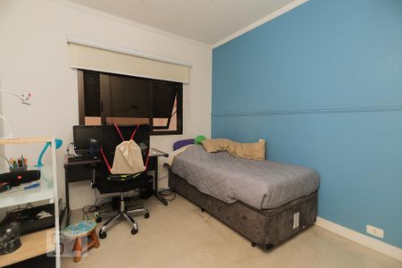 Apartamento à venda com 189m², 3 quartos e 3 vagas Apartamento à venda com 189m², 3 quartos e 3 vagasQuarto 2 - Suíte