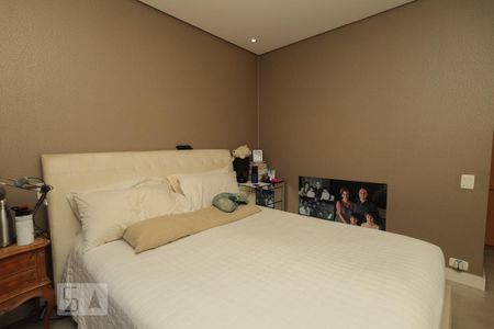 Apartamento à venda com 189m², 3 quartos e 3 vagas Apartamento à venda com 189m², 3 quartos e 3 vagasQuarto 3 - Suíte