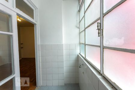 Apartamento à venda com 50m², 1 quarto e sem vaga Apartamento à venda com 50m², 1 quarto e sem vagaCozinha e Área de Serviço