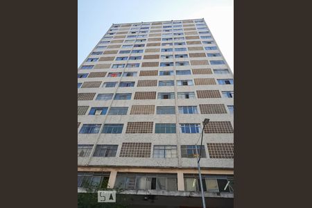 Apartamento à venda com 50m², 1 quarto e sem vaga Apartamento à venda com 50m², 1 quarto e sem vagaFachada