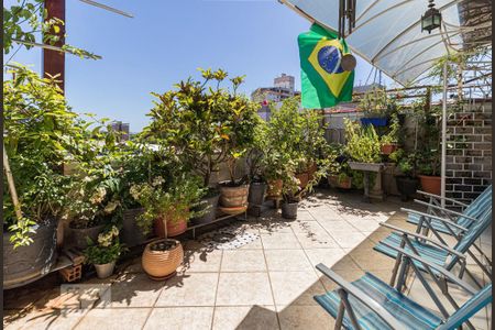 Apartamento à venda com 144m², 3 quartos e 3 vagas Apartamento à venda com 144m², 3 quartos e 3 vagasÁrea comum