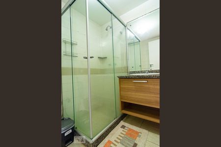 Apartamento à venda com 99m², 3 quartos e 2 vagasBanheiro Social