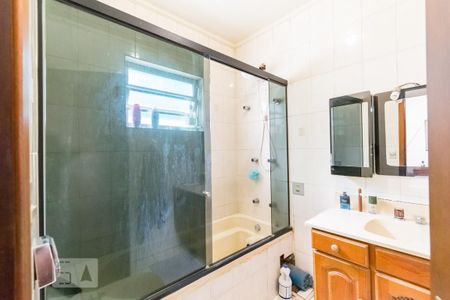 Casa à venda com 250m², 4 quartos e 4 vagas Casa à venda com 250m², 4 quartos e 4 vagasBanheiro da Suíte 1