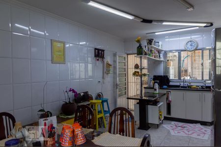 Casa à venda com 165m², 3 quartos e 2 vagas Casa à venda com 165m², 3 quartos e 2 vagasCozinha