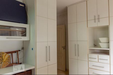 Casa à venda com 165m², 3 quartos e 2 vagas Casa à venda com 165m², 3 quartos e 2 vagasQuarto 2