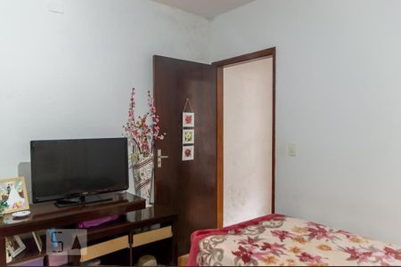 Casa à venda com 165m², 3 quartos e 2 vagas Casa à venda com 165m², 3 quartos e 2 vagasQuarto