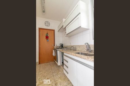 Apartamento à venda com 137m², 3 quartos e 2 vagasCozinha