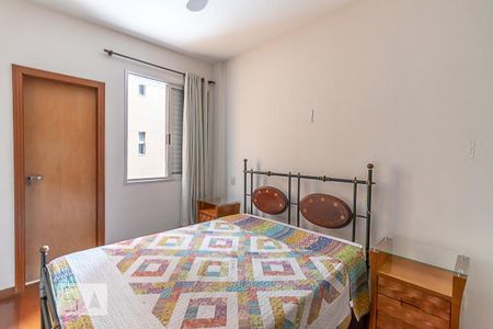 Apartamento à venda com 137m², 3 quartos e 2 vagasQuarto