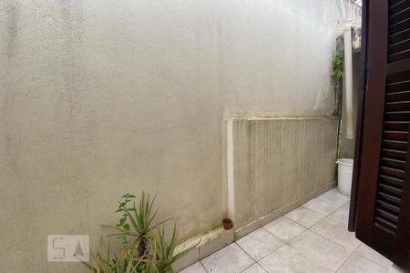 Casa à venda com 180m², 4 quartos e 3 vagas Casa à venda com 180m², 4 quartos e 3 vagasVista do Quarto 3