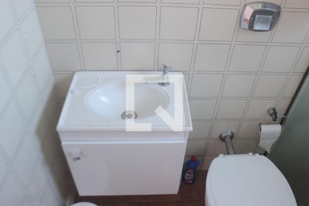 Casa à venda com 100m², 2 quartos e 1 vagaBanheiro