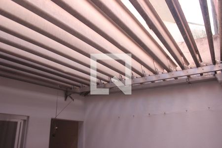 Casa à venda com 100m², 2 quartos e 1 vagaArea de Serviço