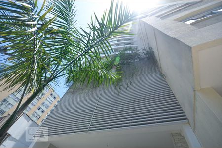 Apartamento à venda com 100m², 3 quartos e 2 vagas Apartamento à venda com 100m², 3 quartos e 2 vagasFachada