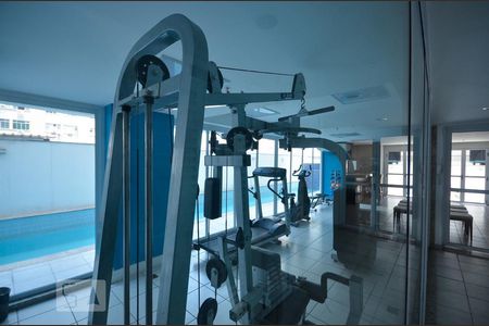 Apartamento à venda com 100m², 3 quartos e 2 vagas Apartamento à venda com 100m², 3 quartos e 2 vagasAcademia