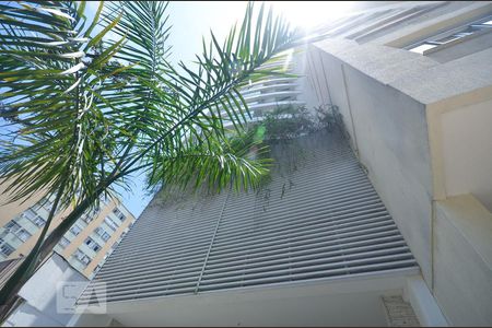 Apartamento à venda com 100m², 3 quartos e 2 vagas Apartamento à venda com 100m², 3 quartos e 2 vagasFachada