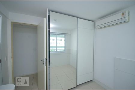 Apartamento à venda com 100m², 3 quartos e 2 vagas Apartamento à venda com 100m², 3 quartos e 2 vagasQuarto 2