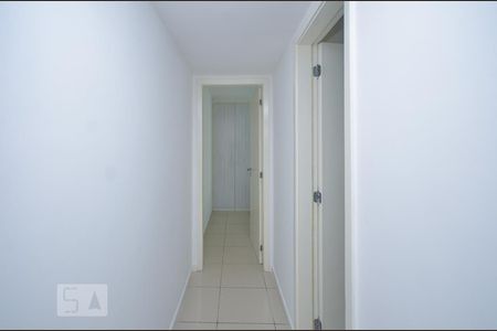 Apartamento à venda com 100m², 3 quartos e 2 vagas Apartamento à venda com 100m², 3 quartos e 2 vagasCorredor