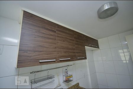 Apartamento à venda com 100m², 3 quartos e 2 vagas Apartamento à venda com 100m², 3 quartos e 2 vagasCozinha