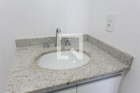 Apartamento para alugar com 70m², 2 quartos e 1 vagaBanheiro Social