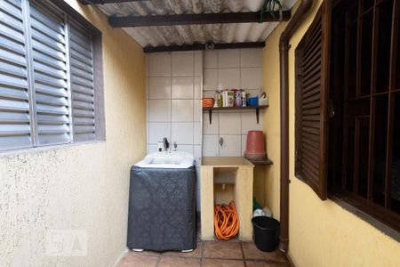 Casa à venda com 160m², 3 quartos e 3 vagasLavanderia