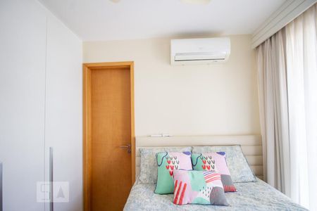 Apartamento à venda com 90m², 3 quartos e 2 vagas Apartamento à venda com 90m², 3 quartos e 2 vagasSuíte 2