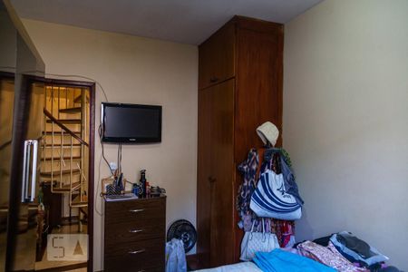 Apartamento à venda com 160m², 4 quartos e 2 vagas Apartamento à venda com 160m², 4 quartos e 2 vagasQuarto 3