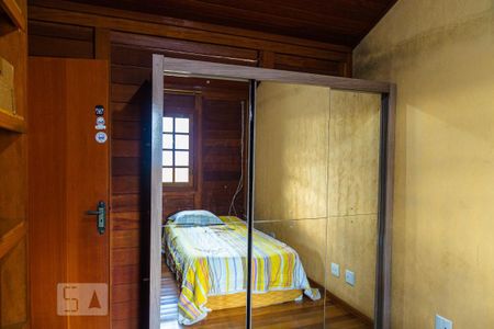 Apartamento à venda com 160m², 4 quartos e 2 vagas Apartamento à venda com 160m², 4 quartos e 2 vagasArmário do Quarto 4