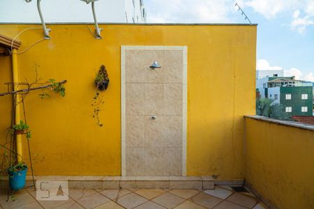 Apartamento à venda com 160m², 4 quartos e 2 vagas Apartamento à venda com 160m², 4 quartos e 2 vagasChuveiro da Cobertura