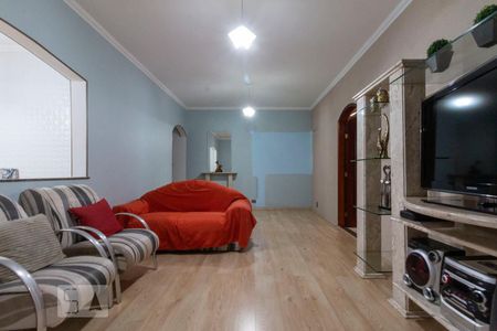 Sala de TV de casa para alugar com 3 quartos, 270m² em Fazenda Aricanduva, São Paulo