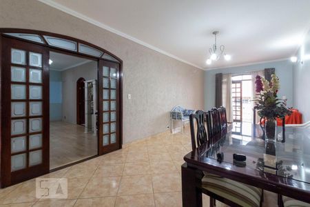 Sala de casa para alugar com 3 quartos, 270m² em Fazenda Aricanduva, São Paulo