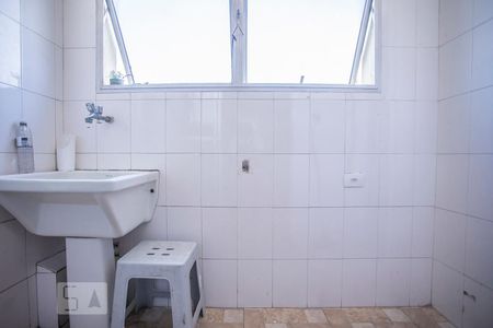 Apartamento à venda com 60m², 2 quartos e 1 vaga Apartamento à venda com 60m², 2 quartos e 1 vagaÁrea de Serviço