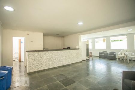 Apartamento à venda com 60m², 2 quartos e 1 vaga Apartamento à venda com 60m², 2 quartos e 1 vagaÁrea comum - Salão de festas