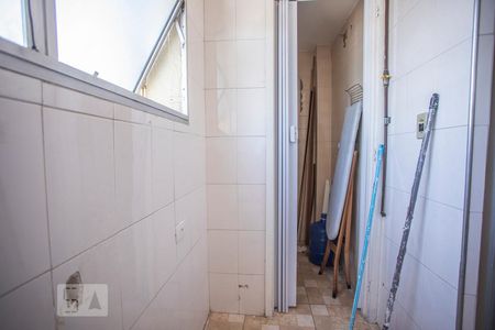 Apartamento à venda com 60m², 2 quartos e 1 vaga Apartamento à venda com 60m², 2 quartos e 1 vagaÁrea de Serviço