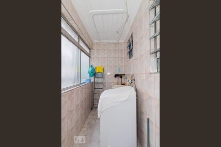 Apartamento à venda com 66m², 2 quartos e sem vaga Apartamento à venda com 66m², 2 quartos e sem vagaÁrea de Serviço