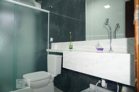 Apartamento à venda com 220m², 3 quartos e 3 vagasBanheiro térreo