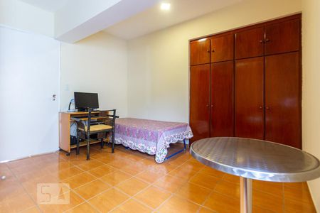 Quarto de apartamento à venda com 1 quarto, 90m² em Bela Vista, São Paulo