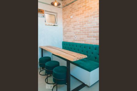 Apartamento à venda com 110m², 2 quartos e 2 vagas Apartamento à venda com 110m², 2 quartos e 2 vagasÁrea Gourmet