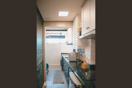 Apartamento à venda com 110m², 2 quartos e 2 vagas Apartamento à venda com 110m², 2 quartos e 2 vagasCozinha