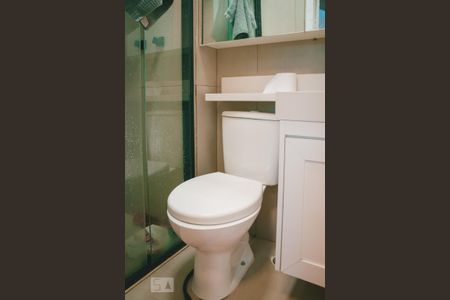 Apartamento à venda com 110m², 2 quartos e 2 vagas Apartamento à venda com 110m², 2 quartos e 2 vagasBanheiro Social