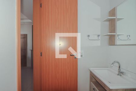 Apartamento à venda com 45m², 2 quartos e 1 vaga Apartamento à venda com 45m², 2 quartos e 1 vagaBanheiro
